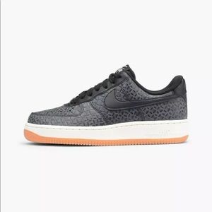 Nike Air Force 1 ‘07 Black / White / Gum